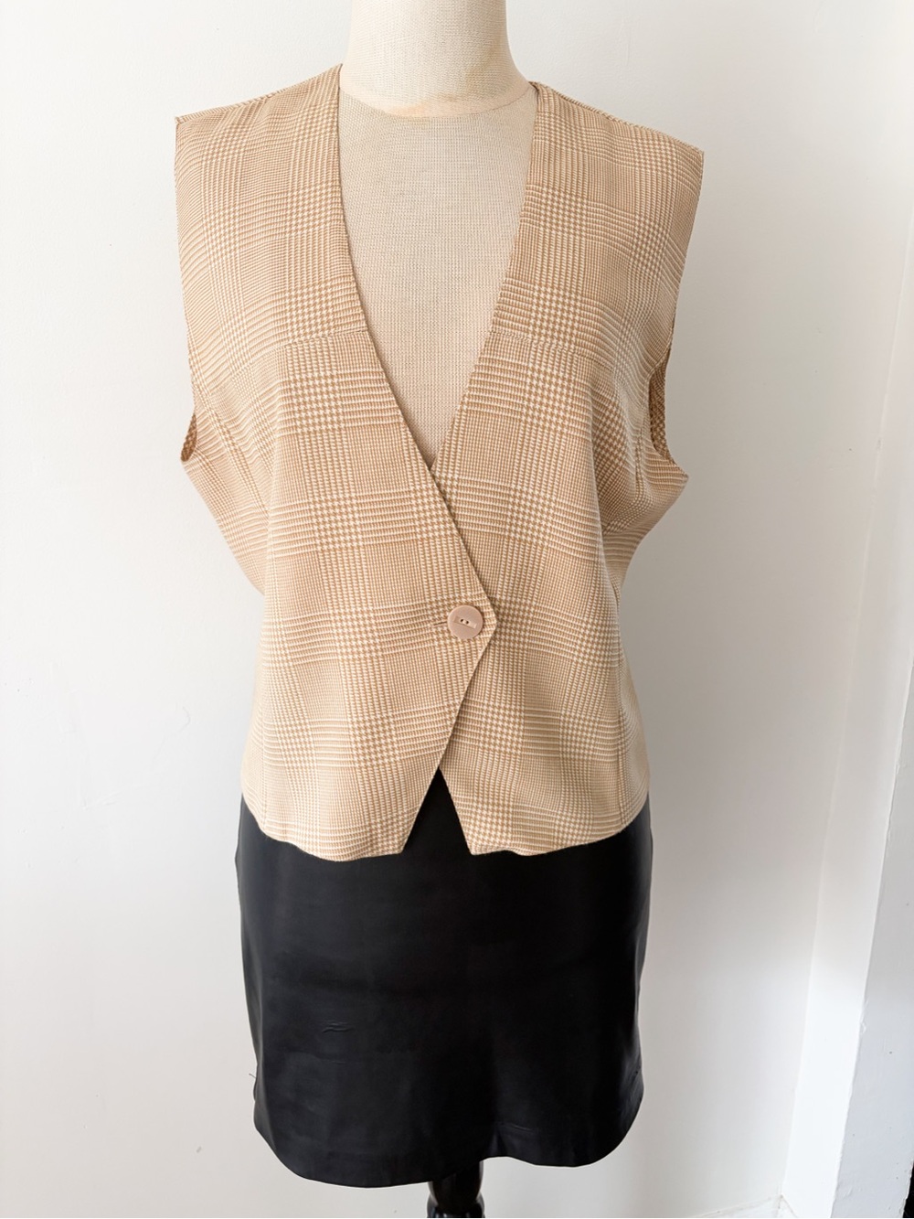 Vintage AGMIR Beige Plaid Houndstooth Vest, Size M - Made in Europe - Picture 5 of 10